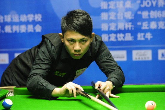 他连续得分 他连续得分