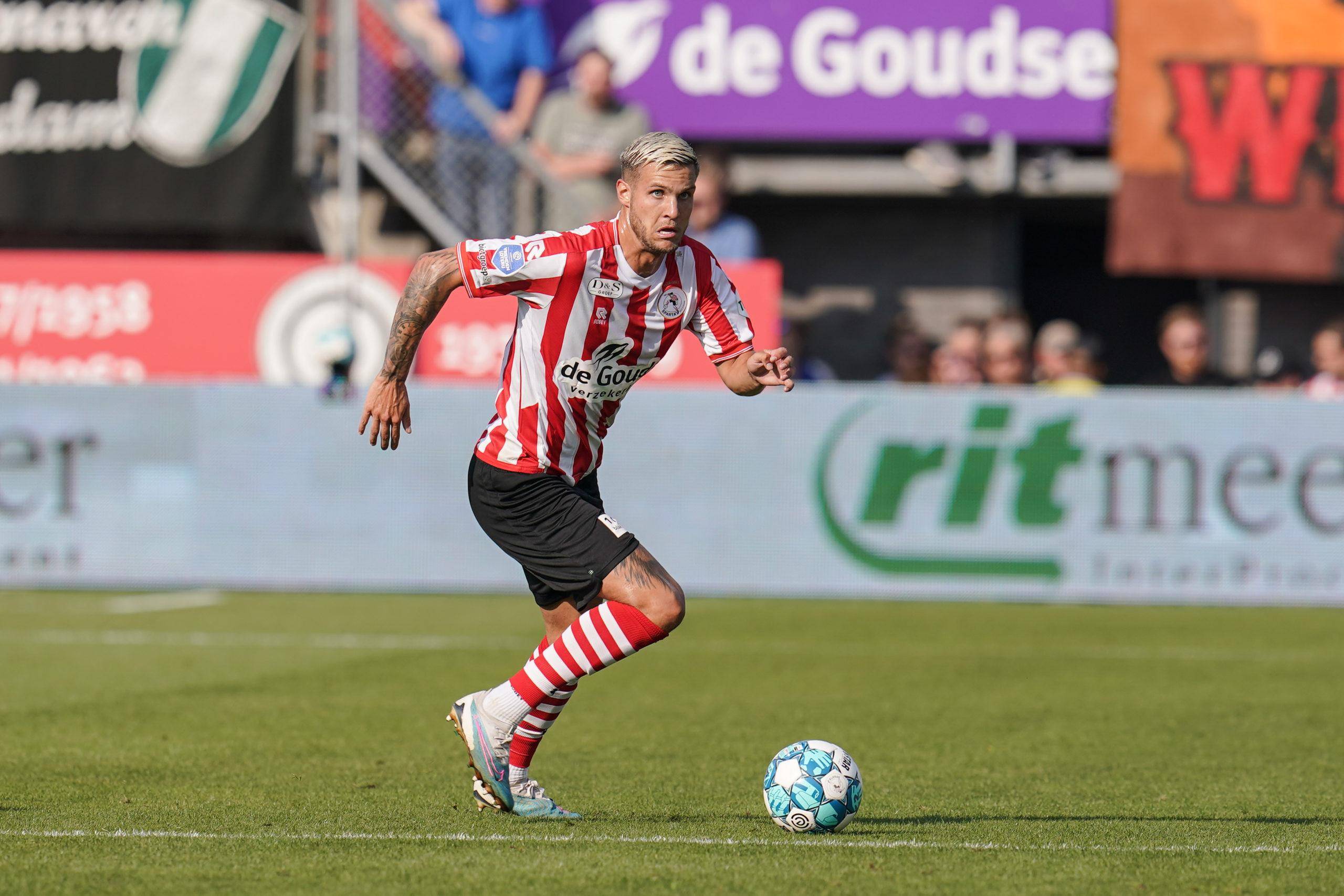 和社会的影 和社会的影