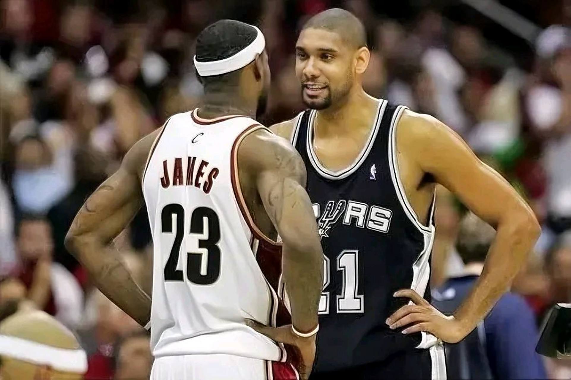 两场焦点战 两场焦点战