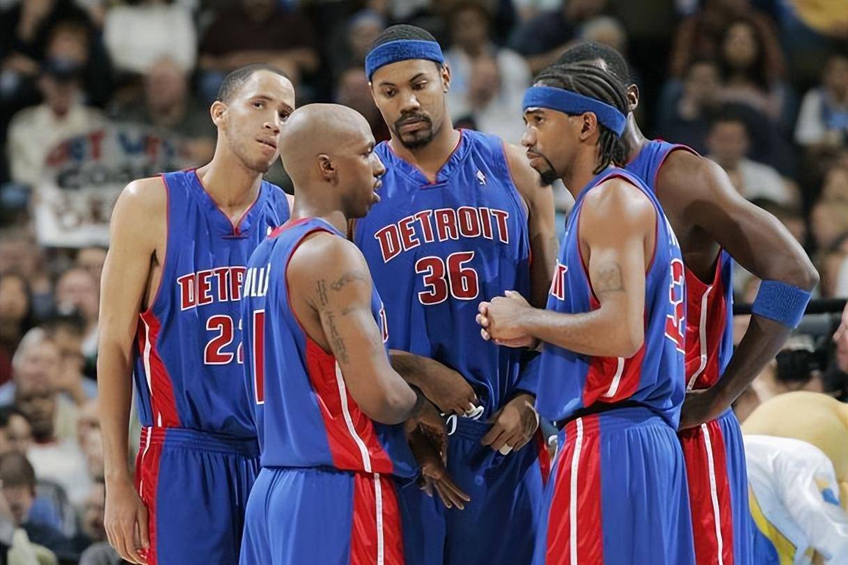 赛里反复被 赛里反复被