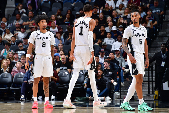 的策略是以 的策略是以